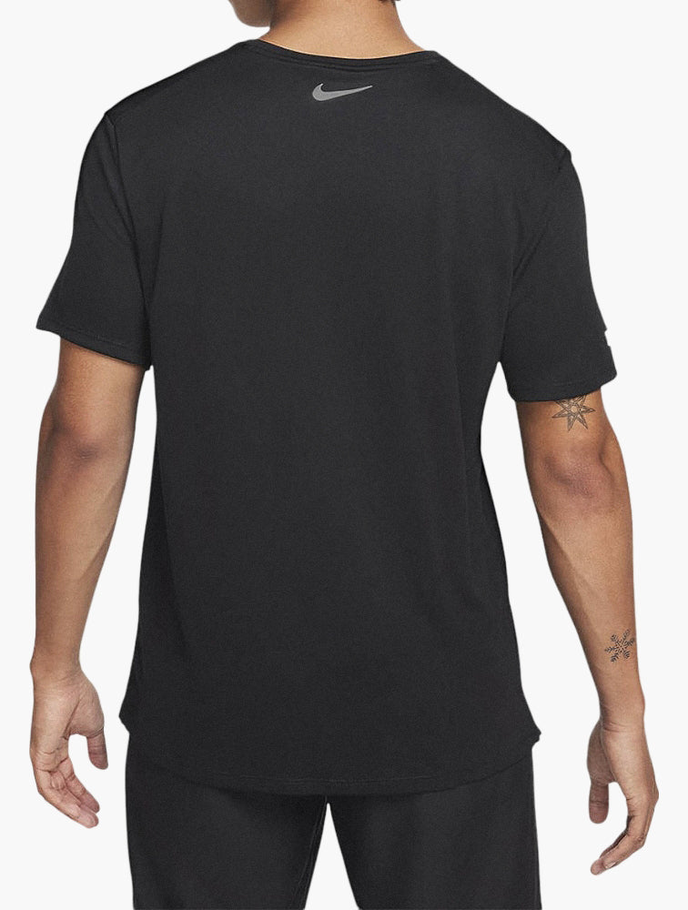 Nike Miler Flash T-Shirt back view