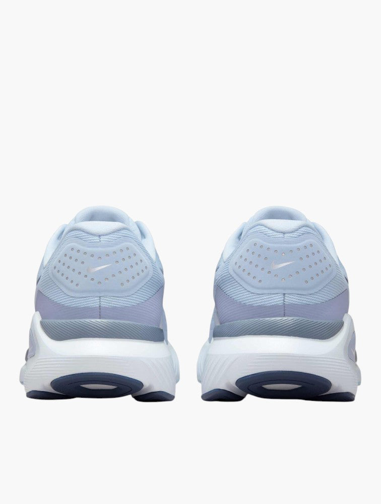 Nike Structure 26 sole detail