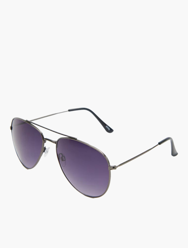 Summer Date Night Look - Grey Aviator Sunglasses