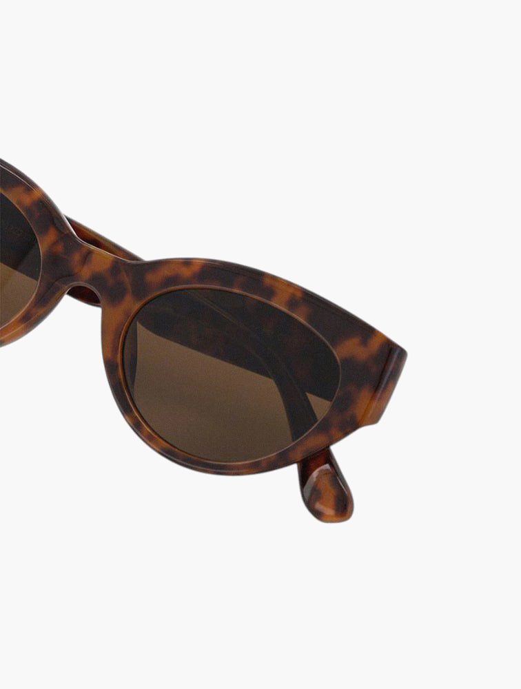 Woolworths Tortoiseshell Cat Eye Sunglasses - detail